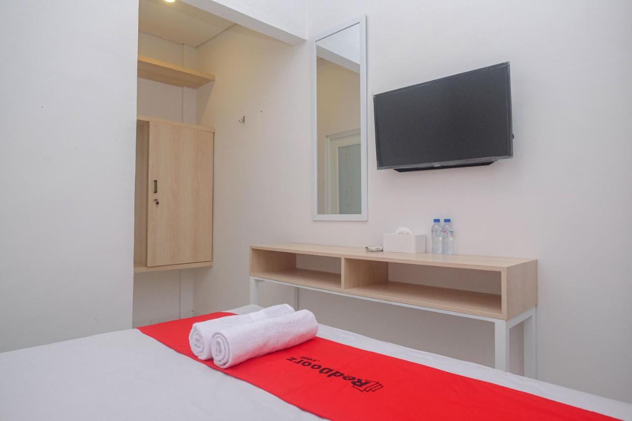 Reddoorz Syariah @ Tlogosari Semarang Ξενοδοχείο Alastuwo Εξωτερικό φωτογραφία