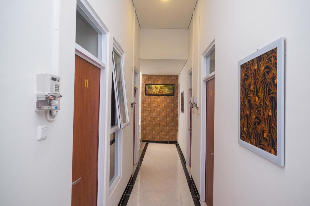 Reddoorz Syariah @ Tlogosari Semarang Ξενοδοχείο Alastuwo Εξωτερικό φωτογραφία