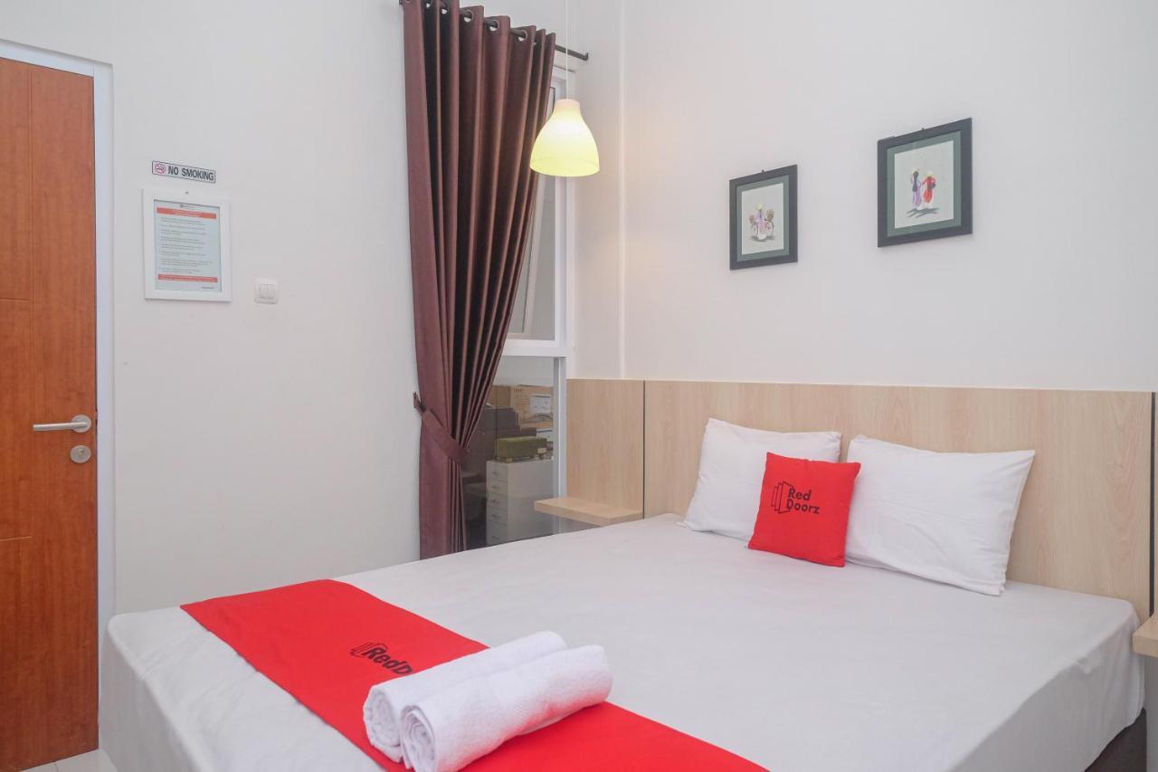 Reddoorz Syariah @ Tlogosari Semarang Ξενοδοχείο Alastuwo Εξωτερικό φωτογραφία